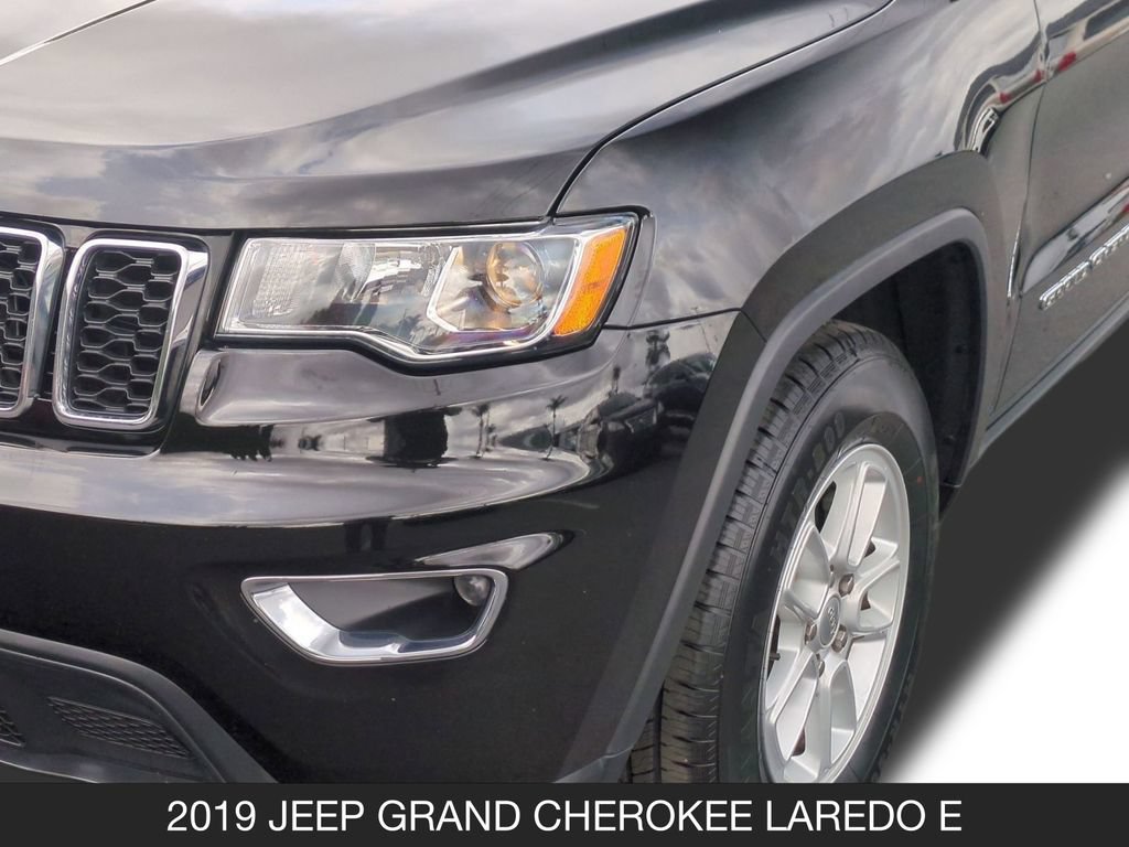 Used 2019 Jeep Grand Cherokee Laredo RWD image 10