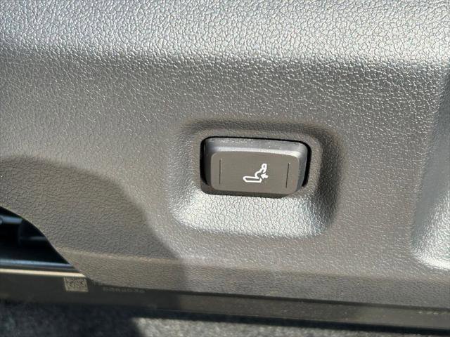 Certified 2024 Toyota Tacoma SR5 RWD image 23
