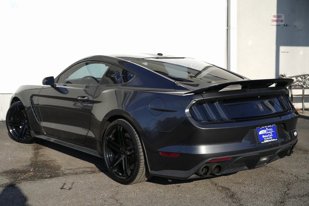 Used 2017 Ford Mustang Shelby GT350 image 4