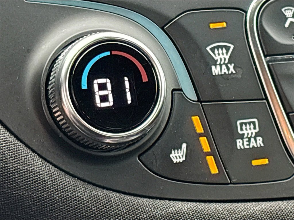 Used 2023 Chevrolet Malibu LT w/ Driver Confidence Package image 20