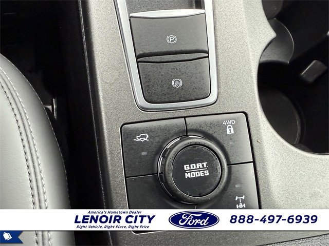 Used 2025 Ford F150 Lariat w/ Equipment Group 501A Mid image 10