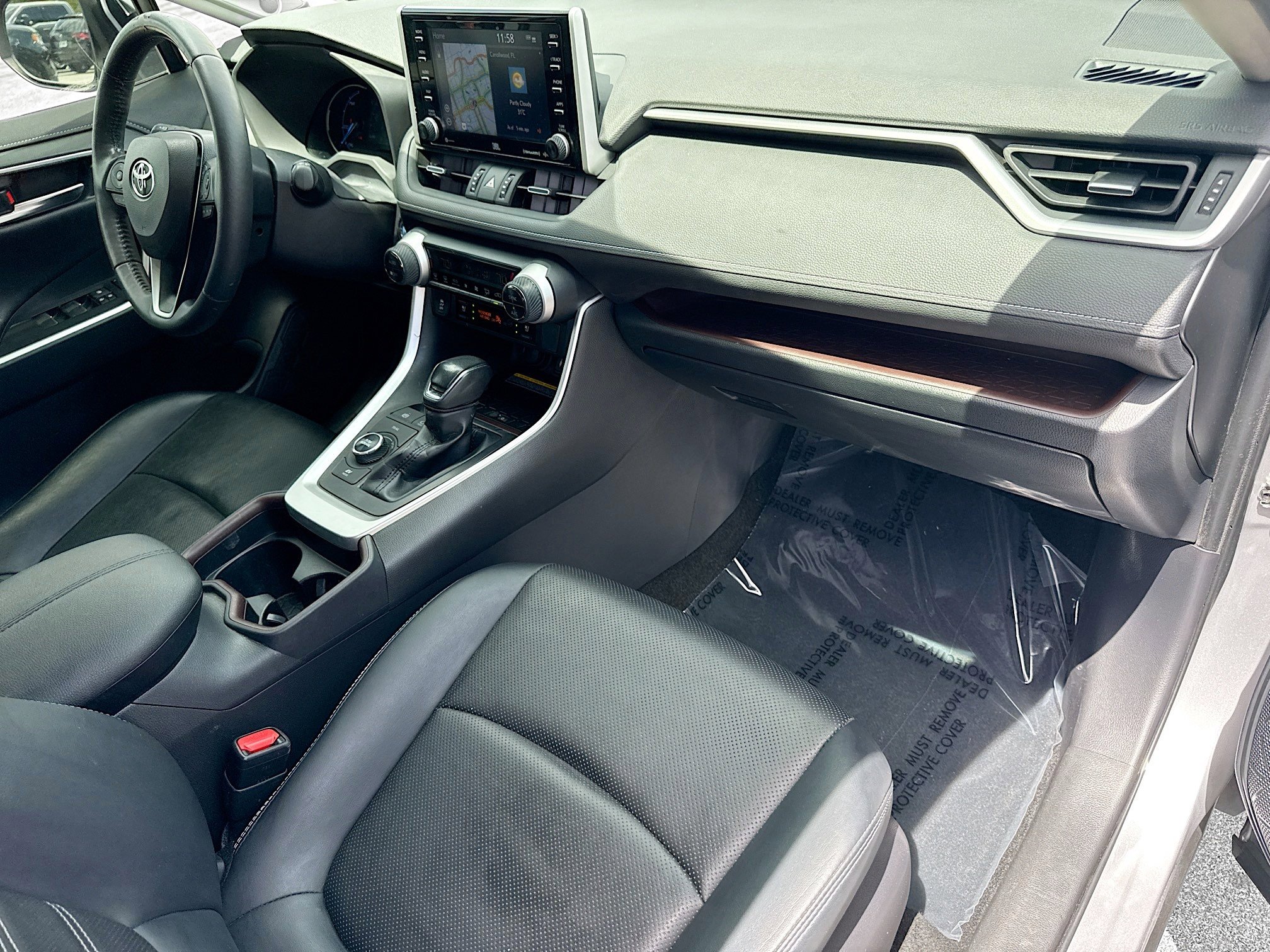 Used 2019 Toyota RAV4 Limited AWD/4WD image 14