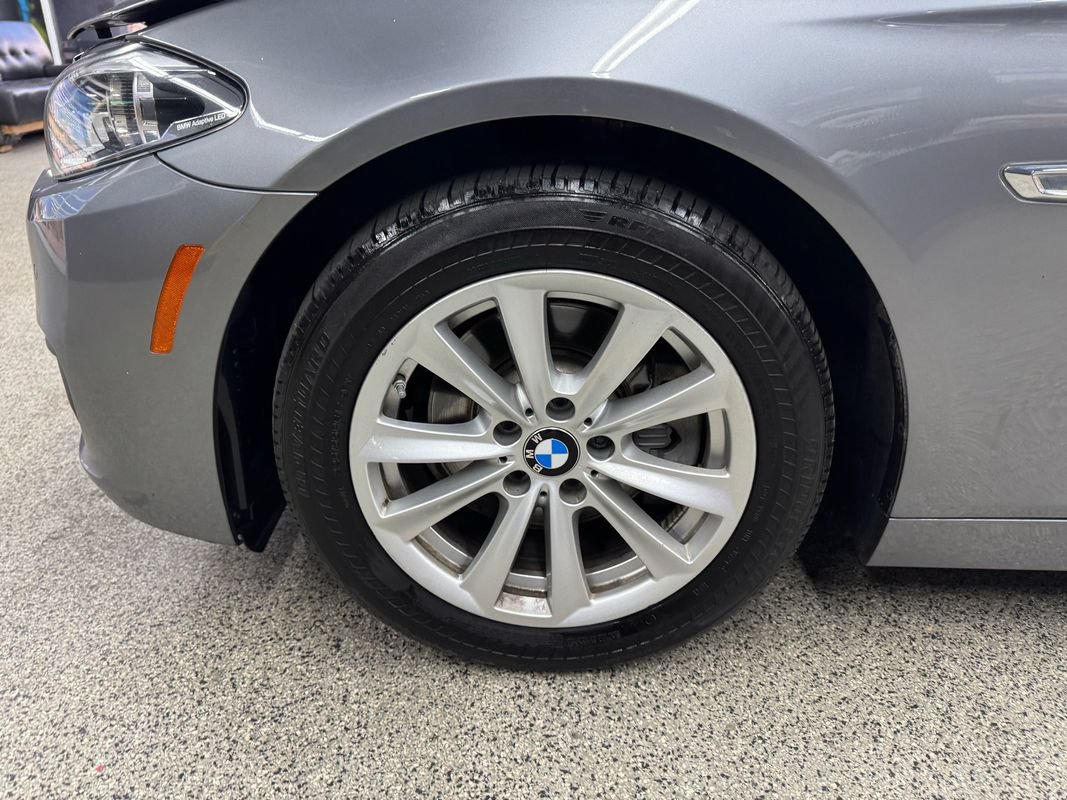 Used 2016 BMW 528i xDrive Sedan AWD/4WD image 38