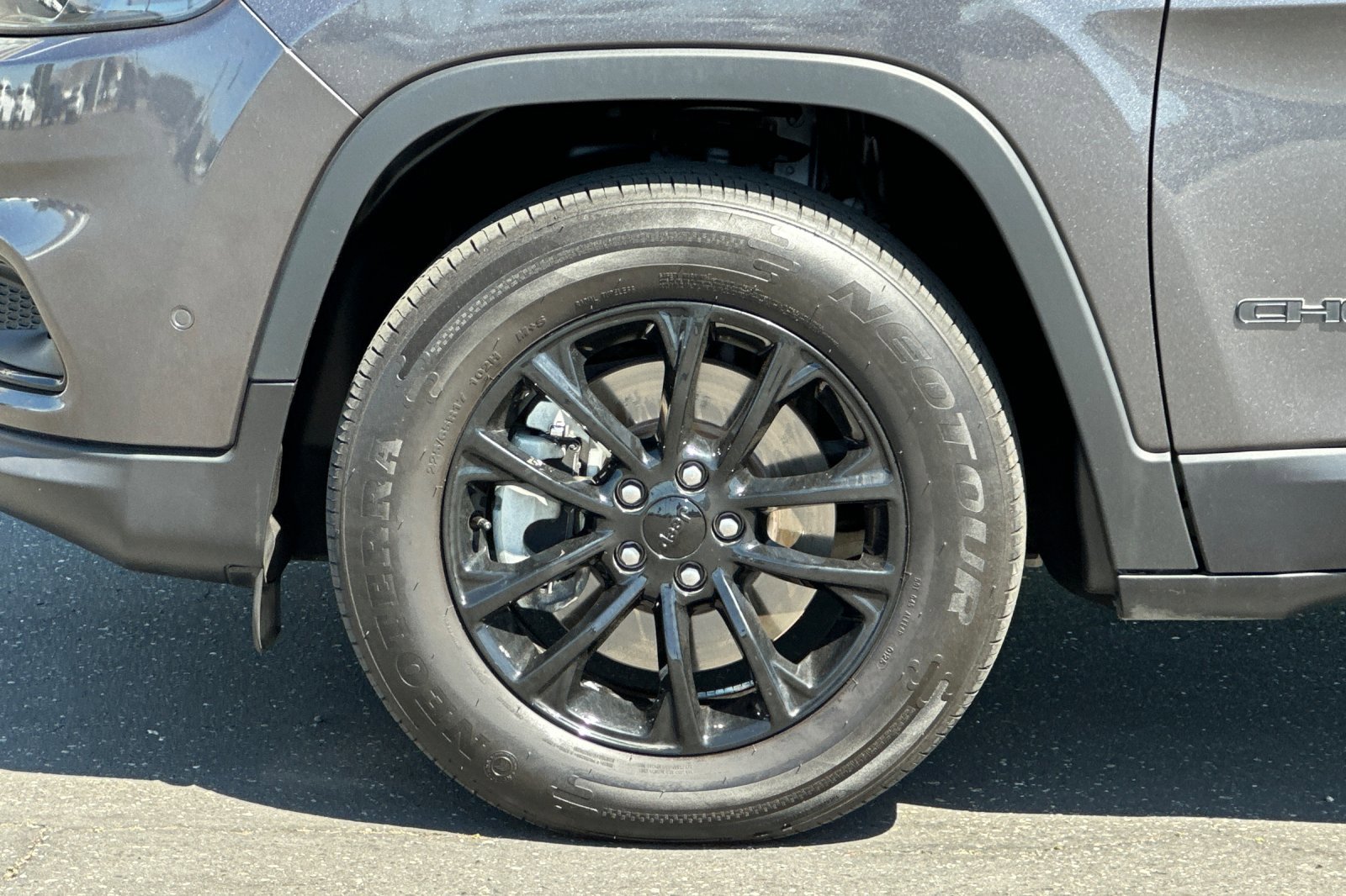 Certified 2023 Jeep Cherokee Altitude Lux AWD/4WD image 26