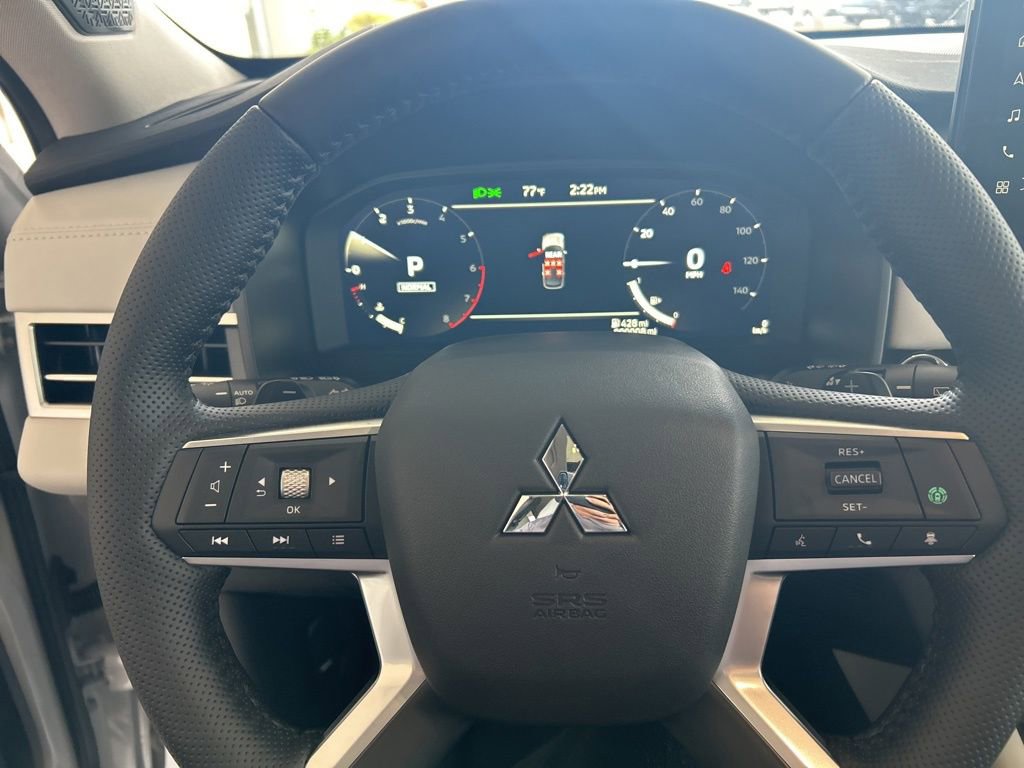 New 2026 Mitsubishi Outlander SE image 47