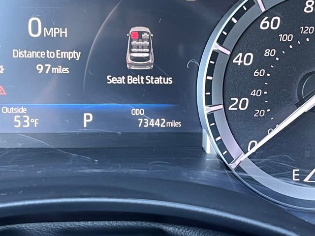 Used 2022 Toyota Highlander XLE AWD/4WD image 6