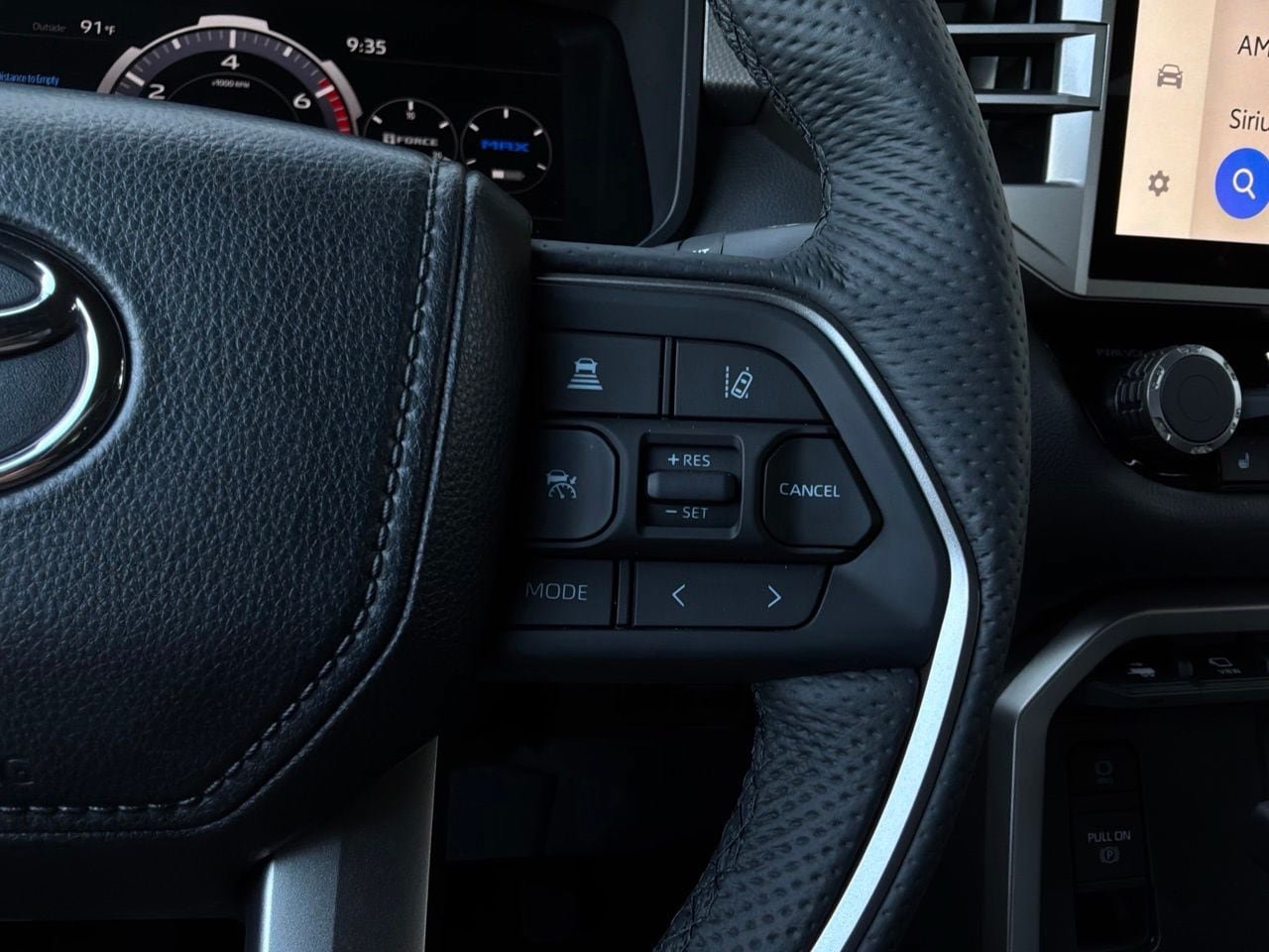 New 2026 Toyota Tundra Limited AWD/4WD image 38