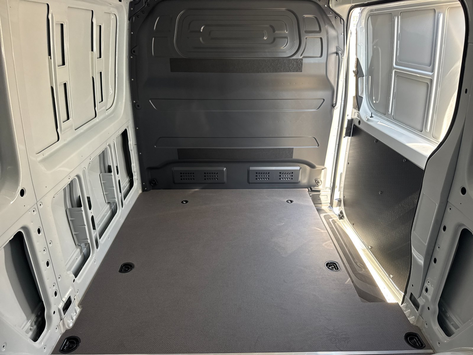 New 2026 Mercedes-Benz Sprinter 2500 image 14