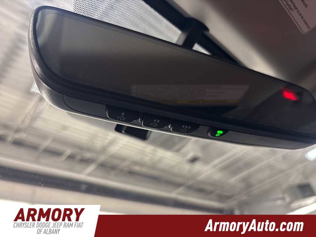 Used 2021 Subaru Forester Premium image 22