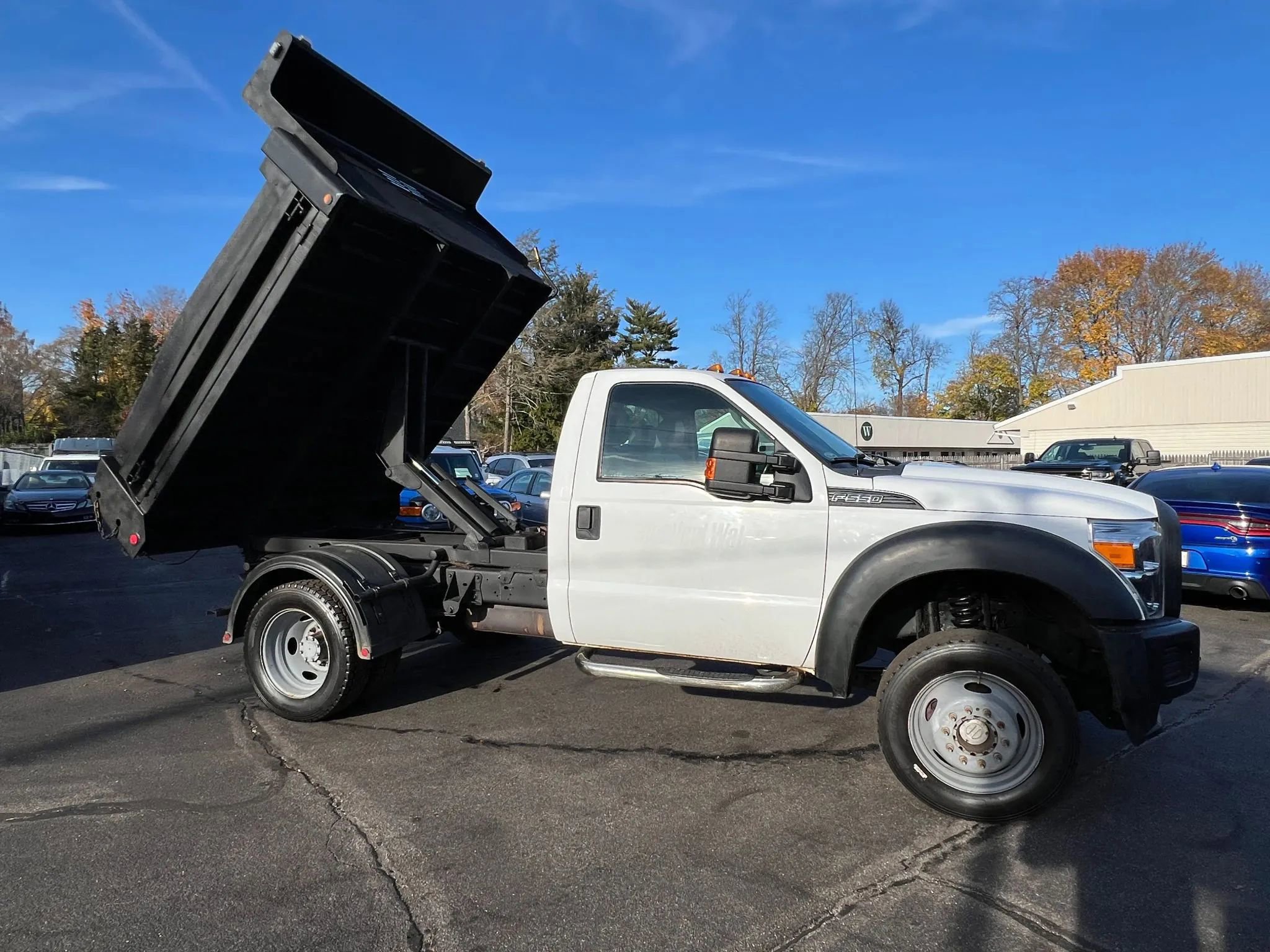 Used 2012 Ford F550 4x4 Regular Cab Super Duty w/ PWR Equipment Group image 26