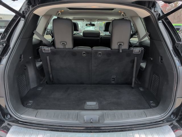Used 2017 Nissan Pathfinder Platinum w/ Cargo Package AWD/4WD image 33