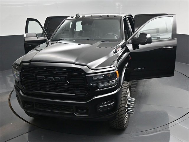 Used 2022 RAM 3500 Limited w/ Max Tow Package image 68