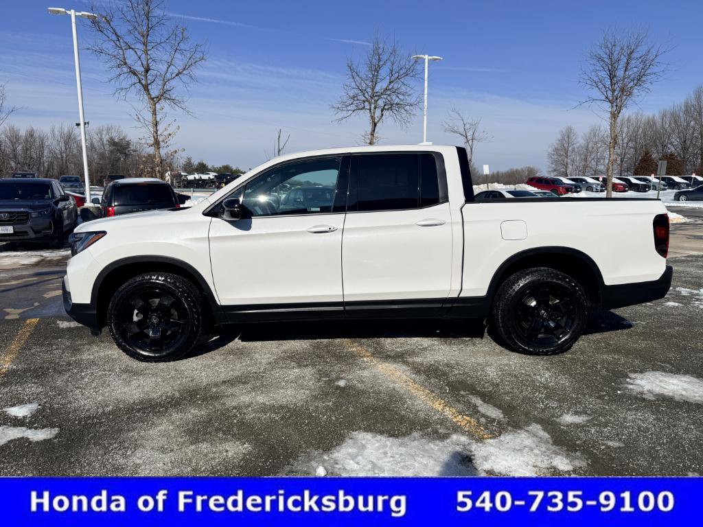 Certified 2025 Honda Ridgeline Black Edition image 3