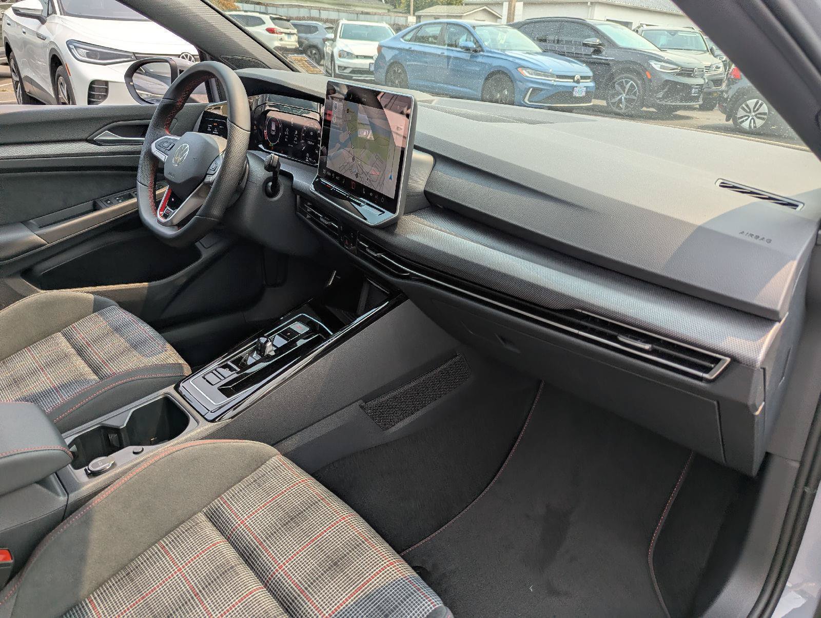New 2026 Volkswagen Golf S FWD image 33