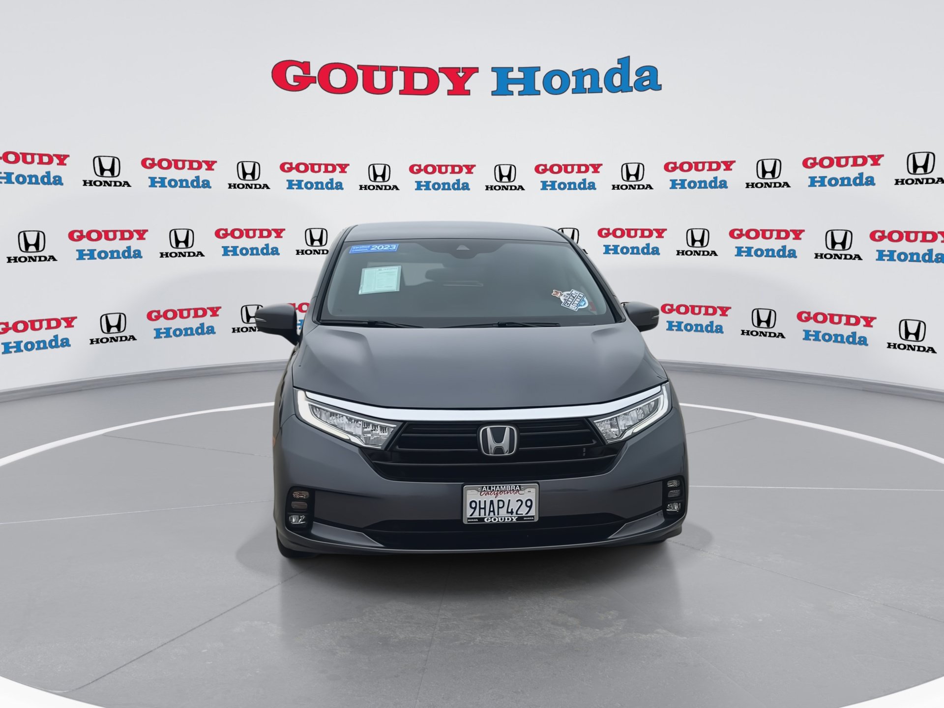 Certified 2023 Honda Odyssey EX image 3