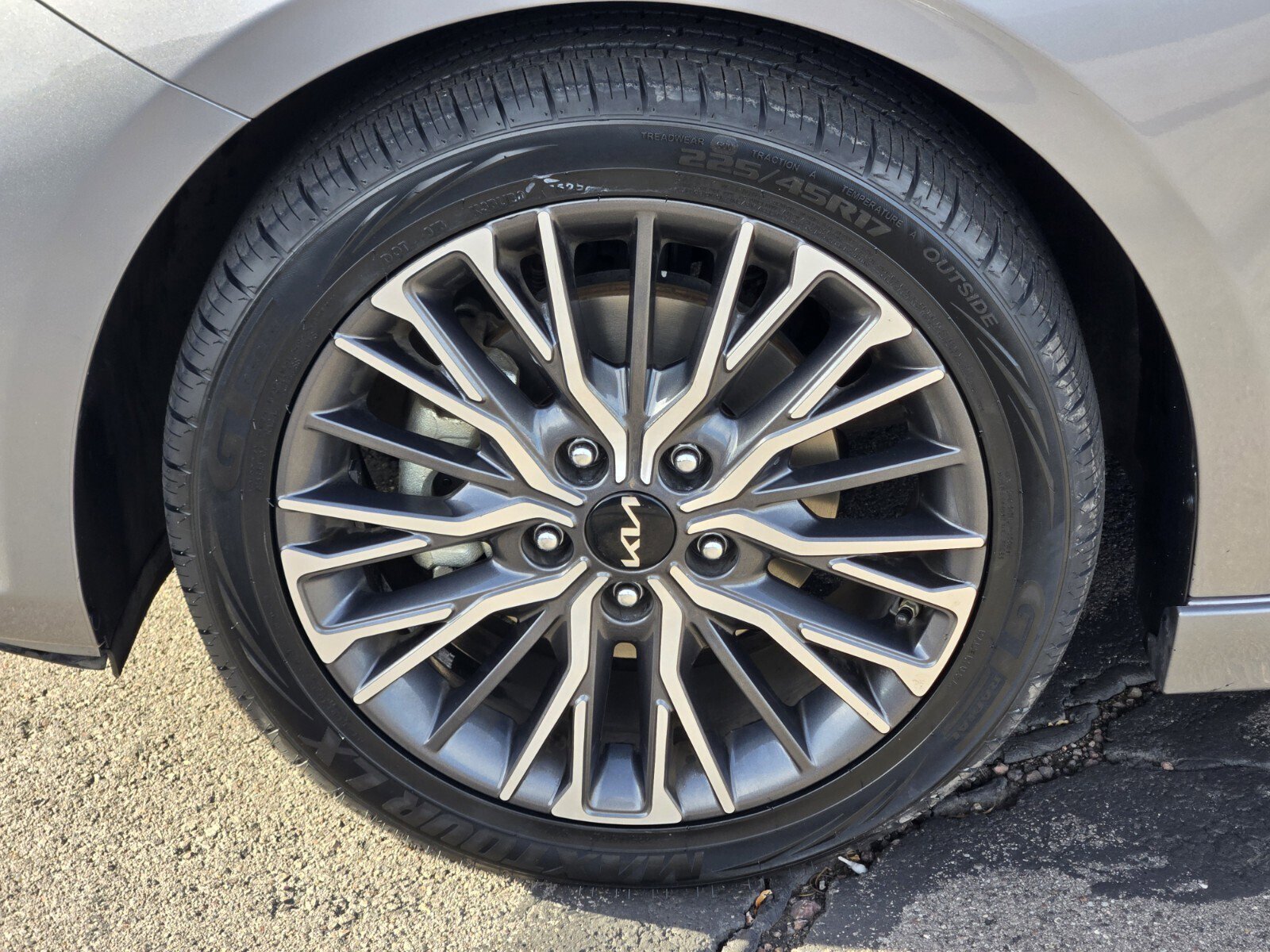 Certified 2023 Kia Forte GT-Line image 10