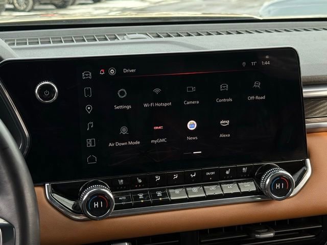 Used 2023 GMC Canyon AT4 w/ AT4 Premium Package image 26