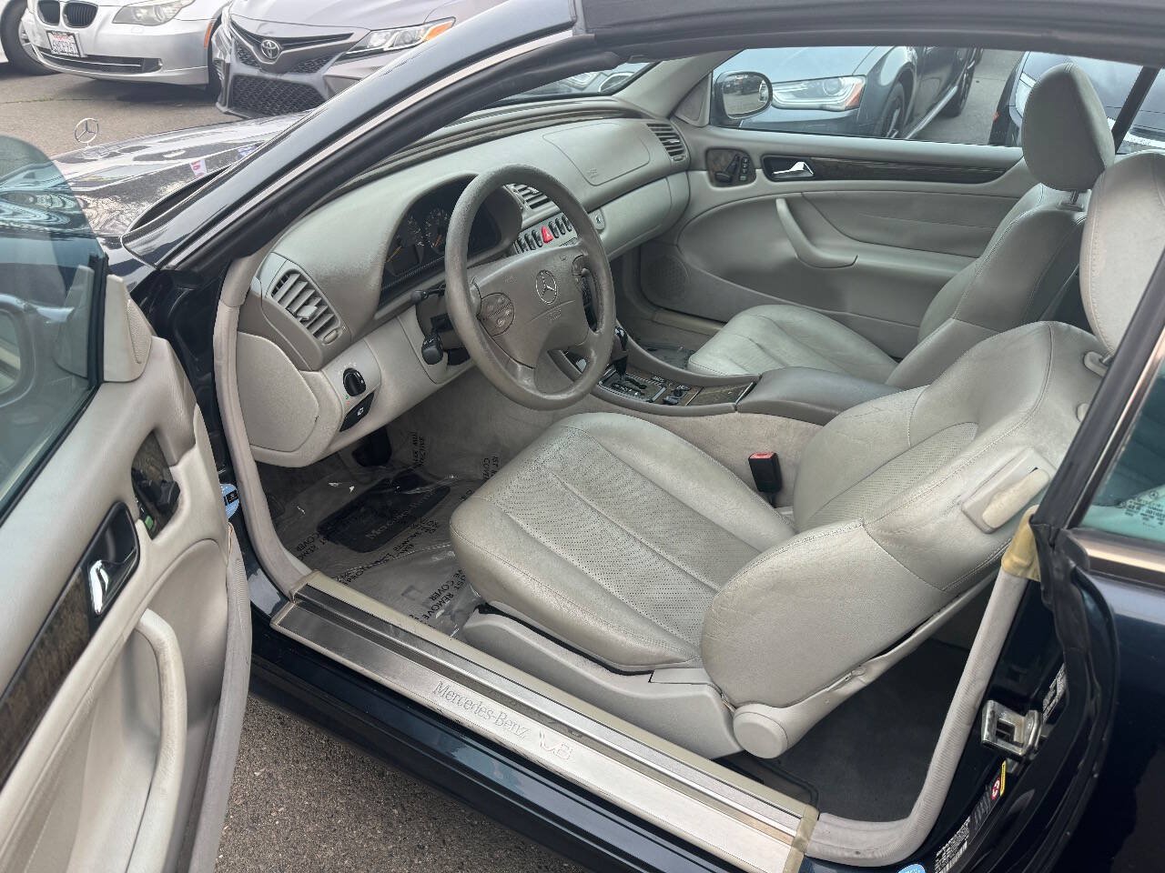 Used 2002 Mercedes-Benz CLK 430 Cabriolet image 11