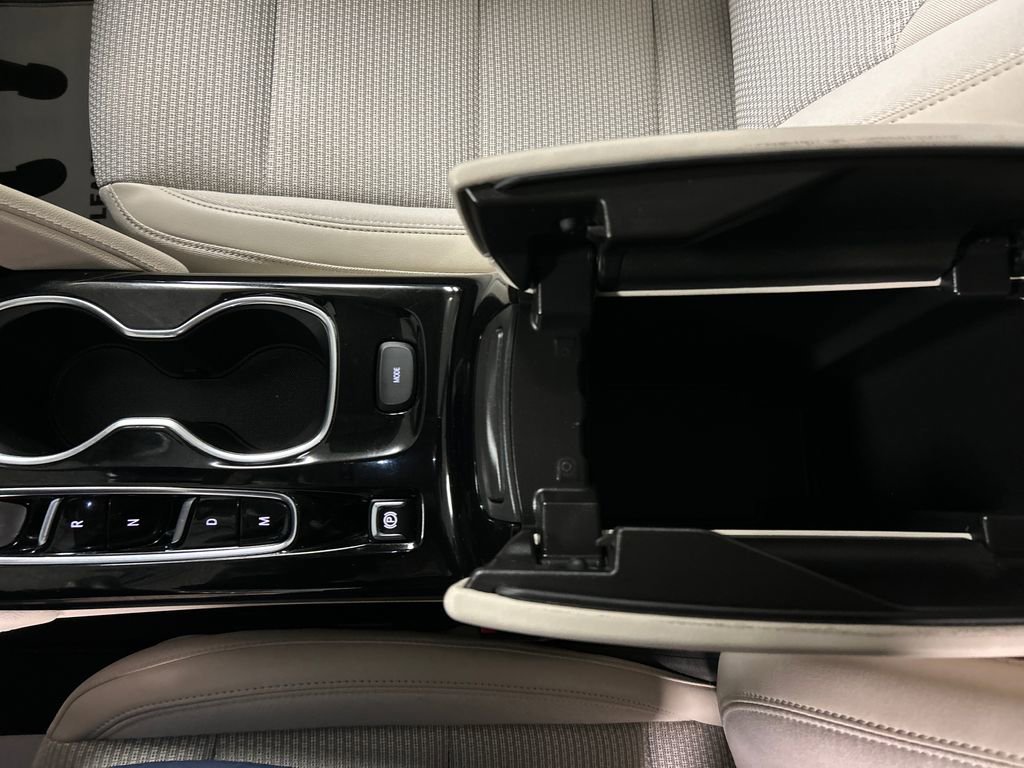 Used 2023 Buick Envision Preferred FWD image 21