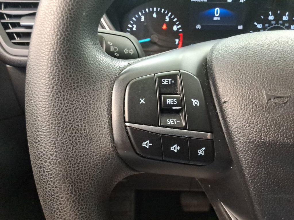Used 2021 Ford Escape SE image 24