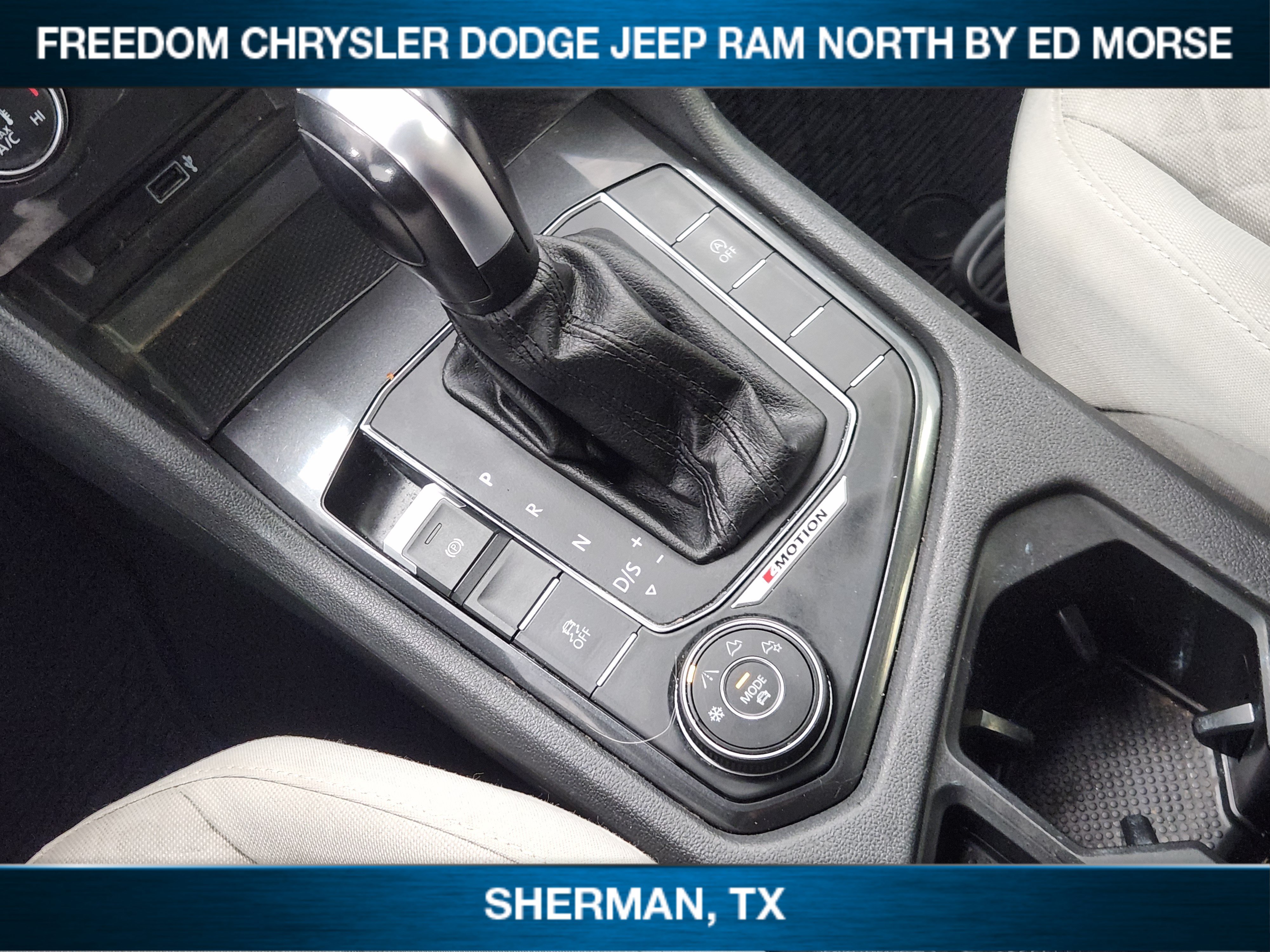 Used 2018 Volkswagen Tiguan S AWD/4WD image 14