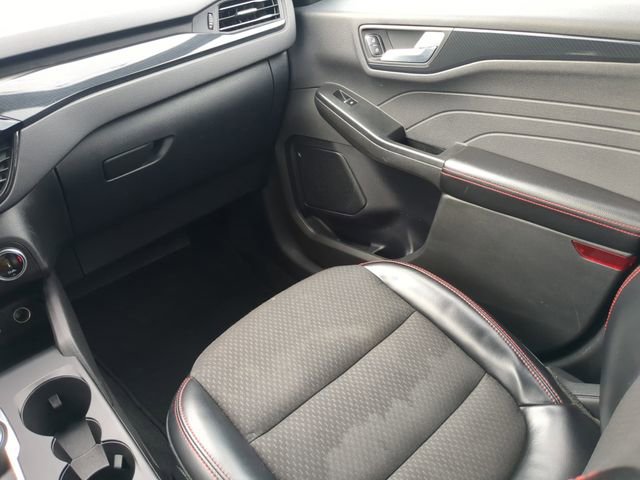 Used 2024 Ford Escape ST-Line image 19