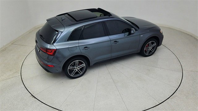 Used 2024 Audi Q5 e Prestige w/ Prestige Package image 88