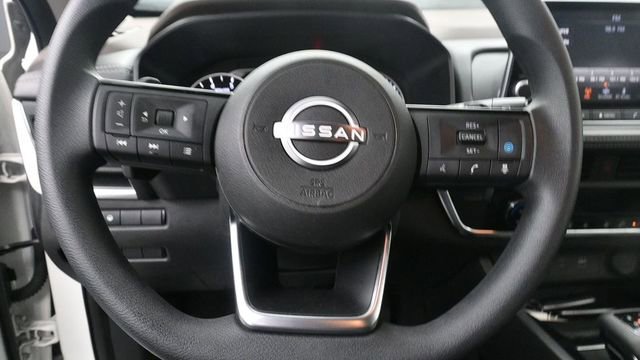 Used 2023 Nissan Rogue SV AWD/4WD image 22