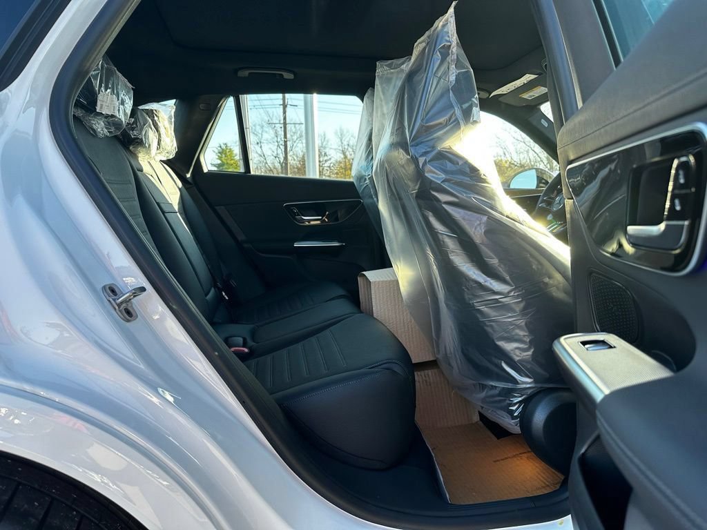 Used 2025 Mercedes-Benz GLC 43 AMG 4MATIC image 49
