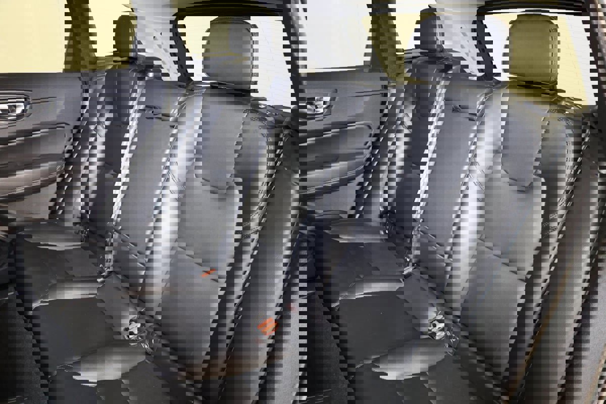 Used 2024 Volvo XC60 T8 Core image 51