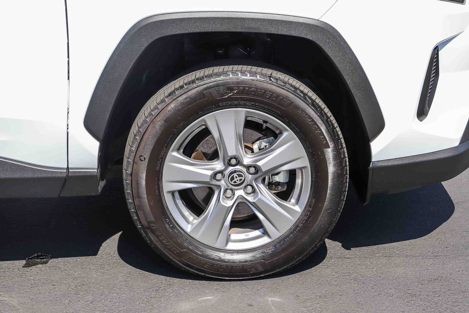 Certified 2023 Toyota RAV4 XLE AWD/4WD image 11