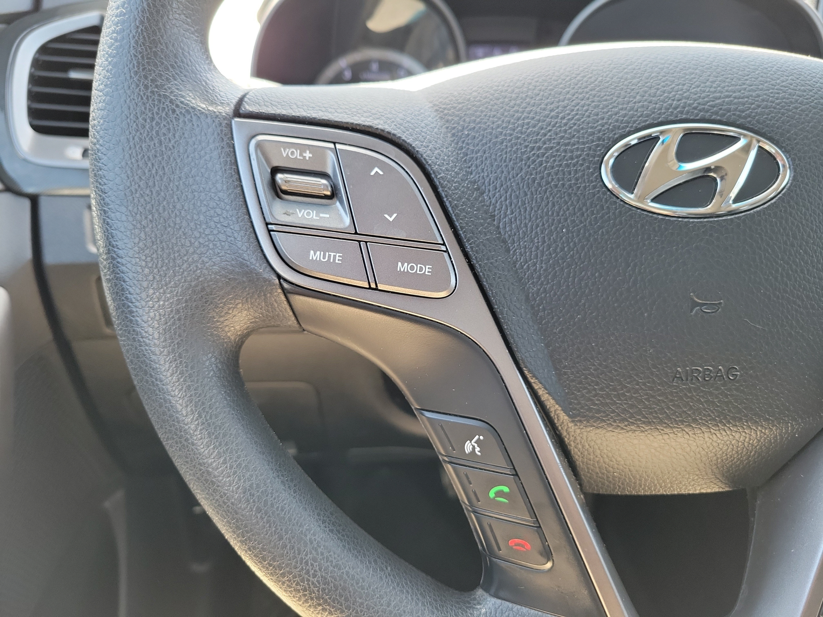 Used 2015 Hyundai Santa Fe Sport FWD image 28