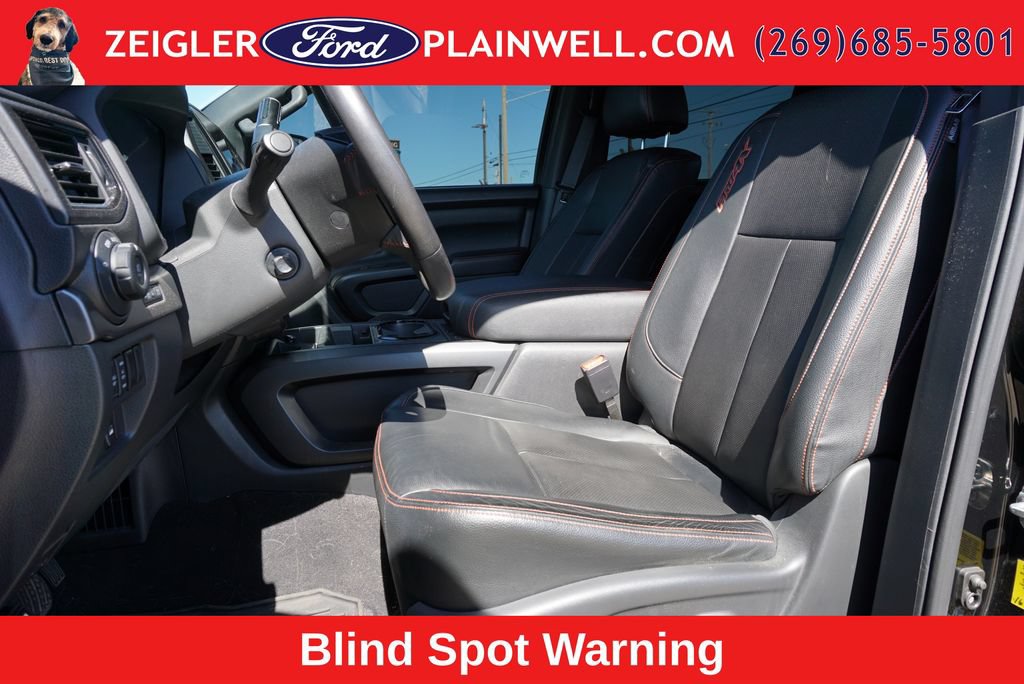 Used 2021 Nissan Titan PRO-4X w/ Pro-4x Convenience Package AWD/4WD image 16