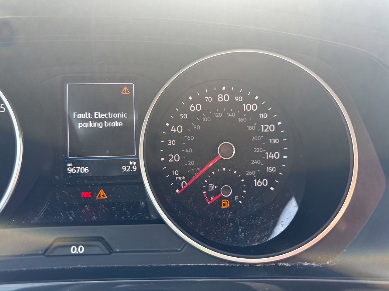 Used 2018 Volkswagen Tiguan SE FWD image 11