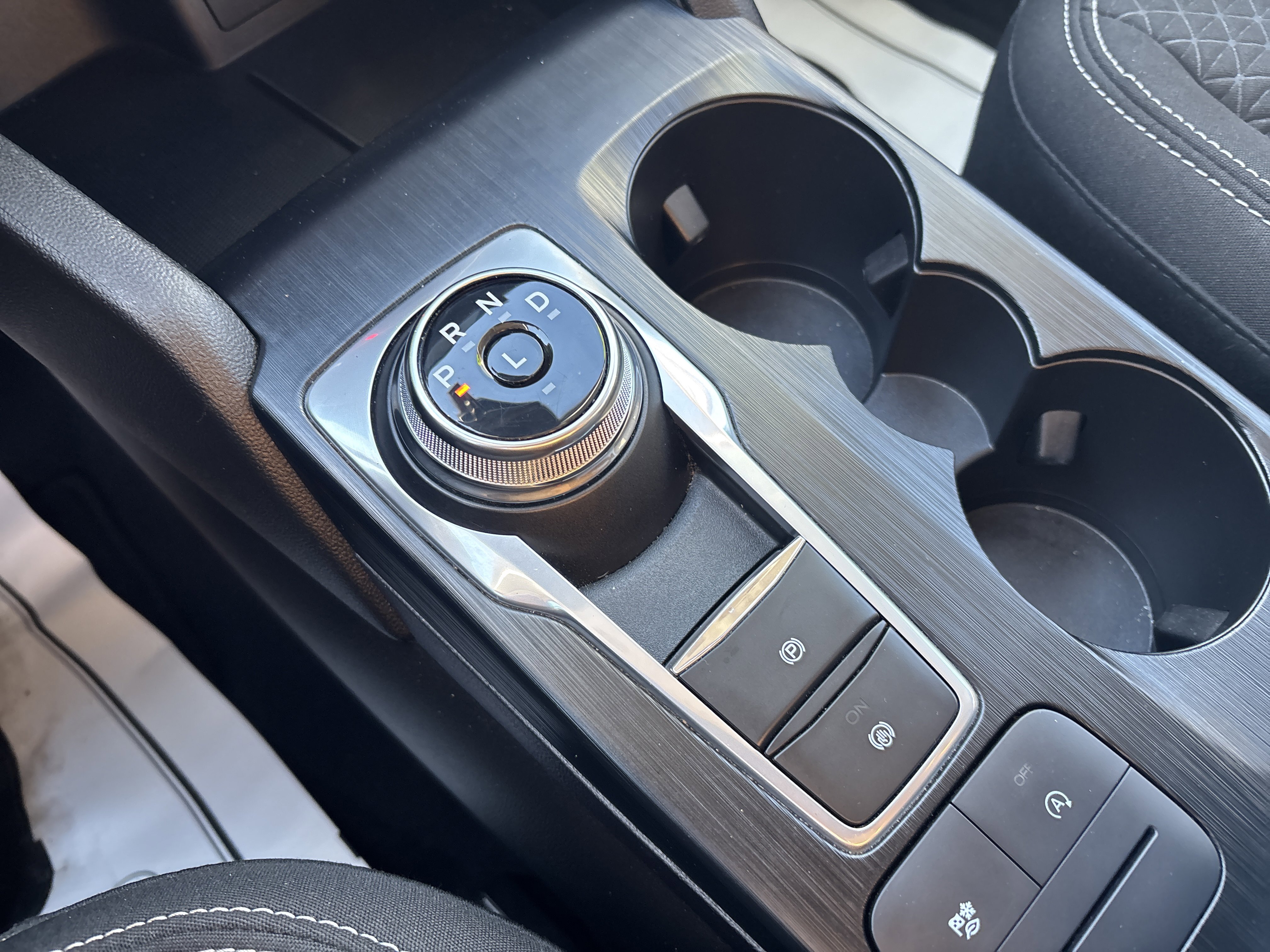 Used 2023 Ford Escape Active image 24