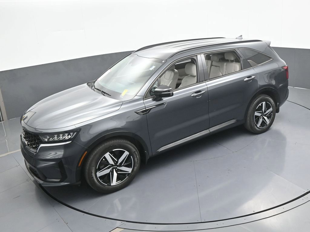 Used 2023 Kia Sorento S image 51