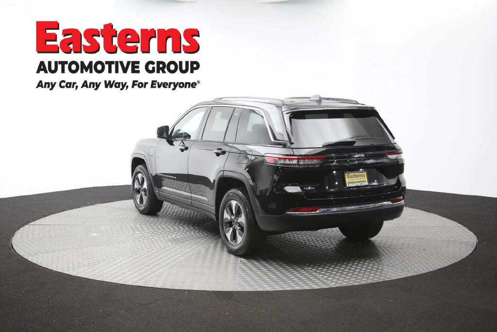 Used 2023 Jeep Grand Cherokee 4WD 4xe image 45
