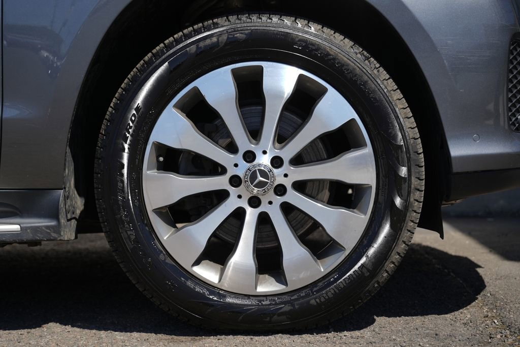 Used 2019 Mercedes-Benz GLS 450 4MATIC image 10