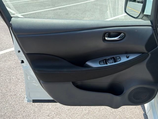 Used 2024 Nissan Leaf S FWD image 12