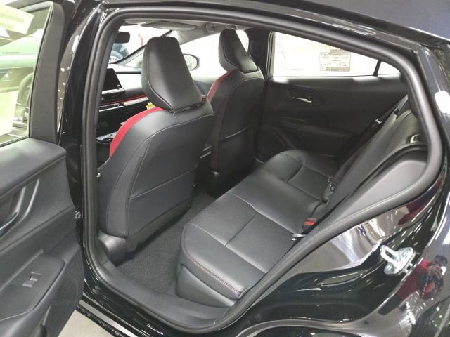 New 2026 Toyota Prius Plug-In Hybrid image 15