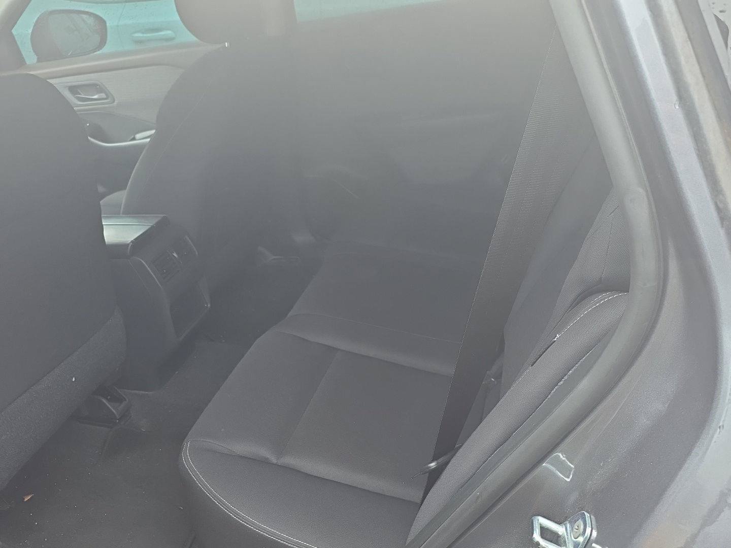 Used 2023 Nissan Rogue S FWD image 9