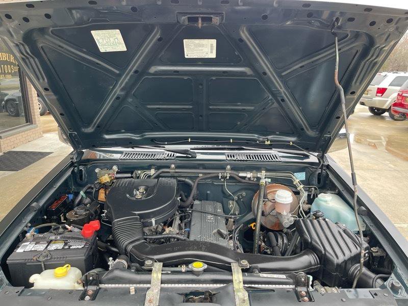 Used 1994 Nissan Pickup XE image 41