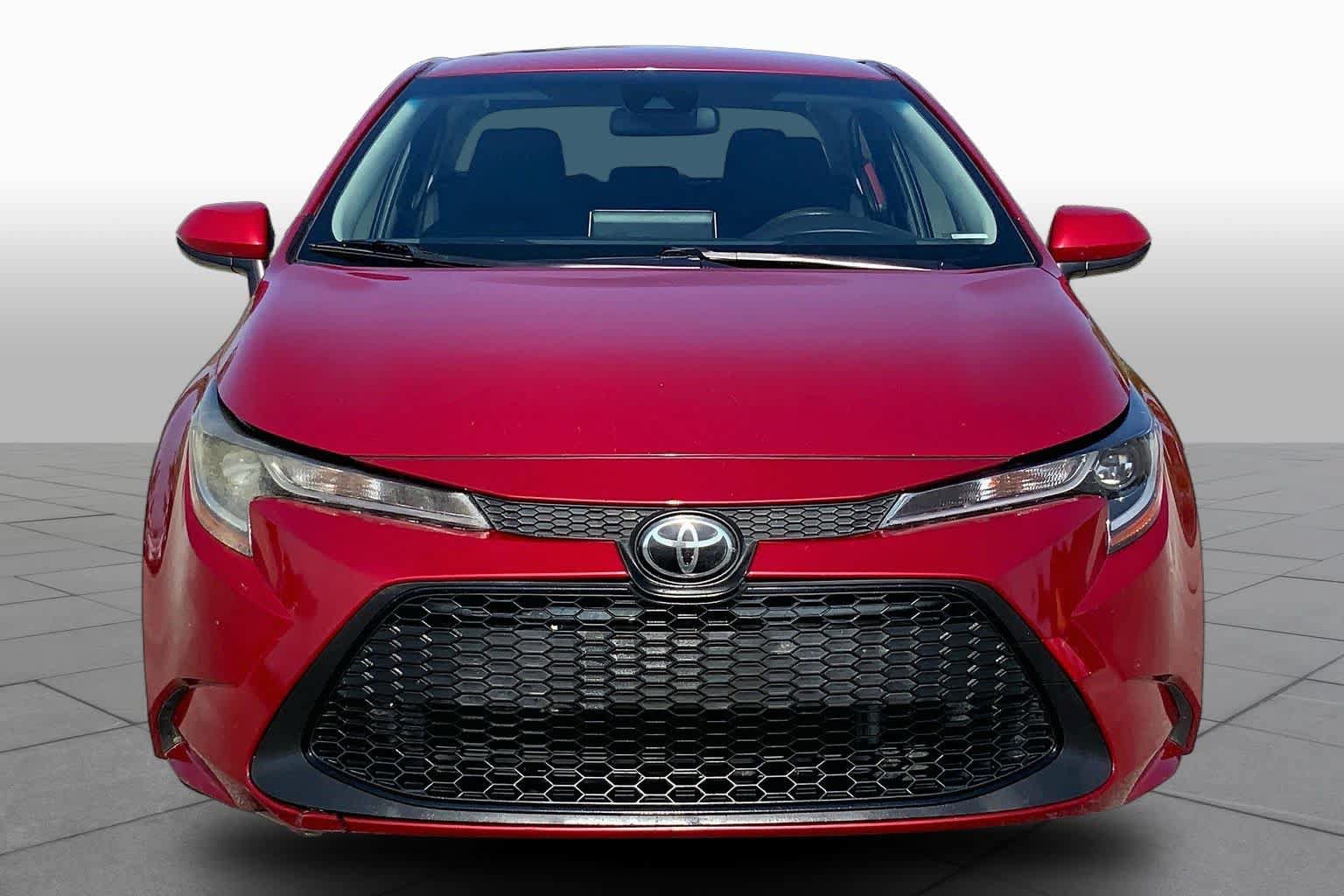 Used 2020 Toyota Corolla LE FWD image 4