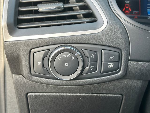 Used 2022 Ford Edge SEL w/ Convenience Package image 27