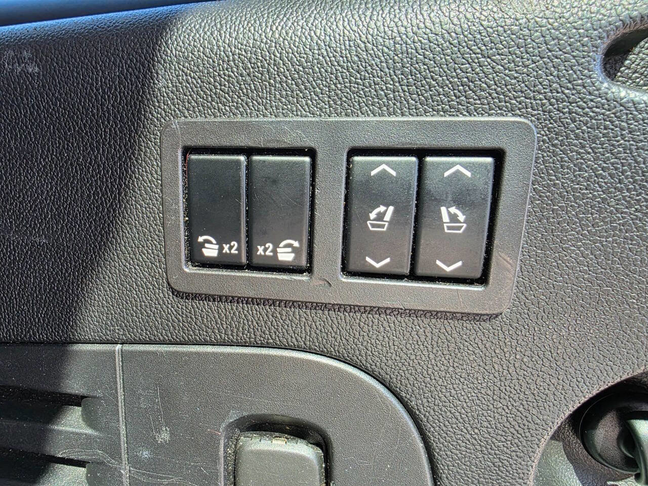 Used 2019 Cadillac Escalade ESV Luxury image 47