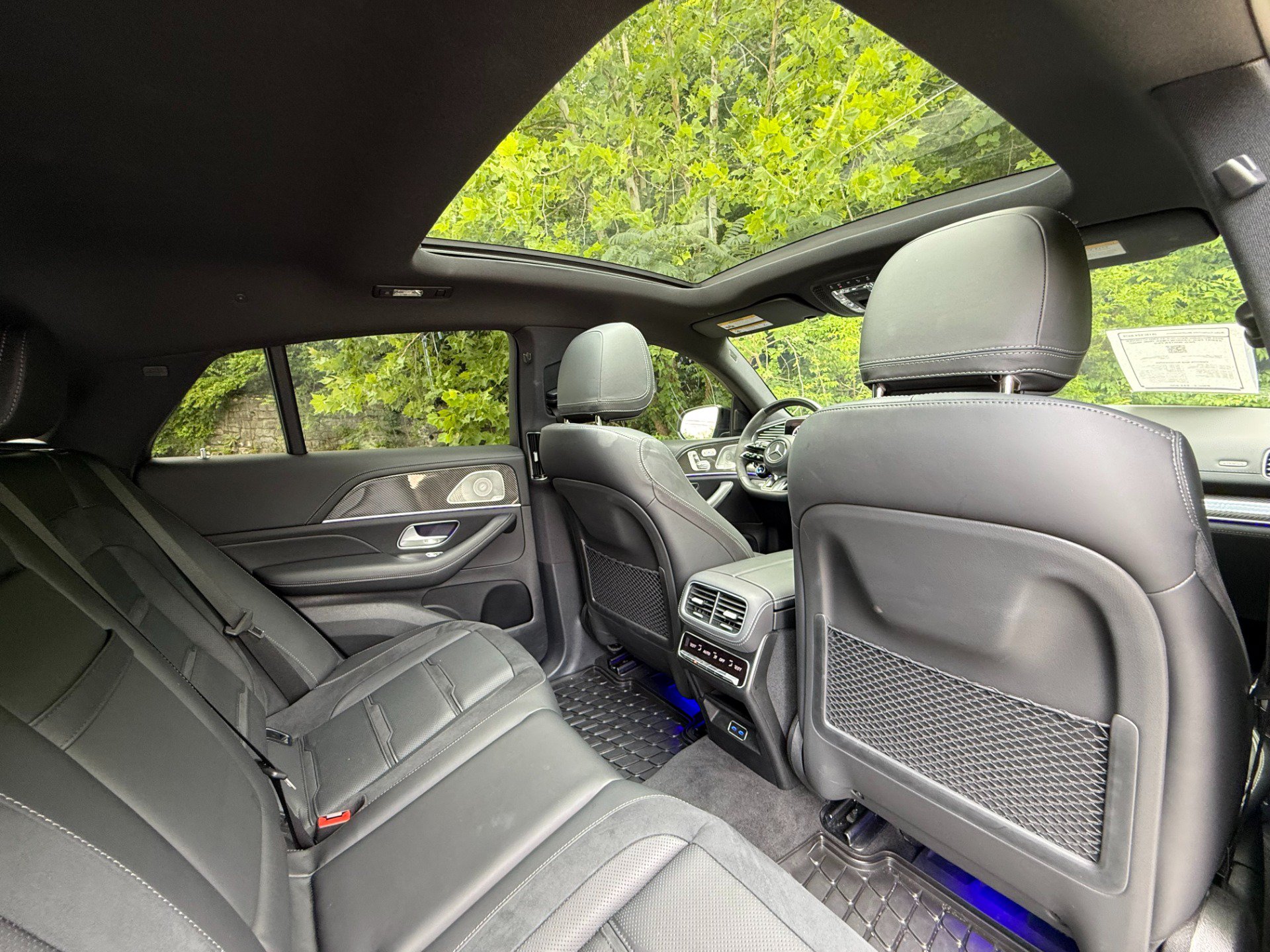 Used 2025 Mercedes-Benz GLE 53 AMG 4MATIC Coupe image 28