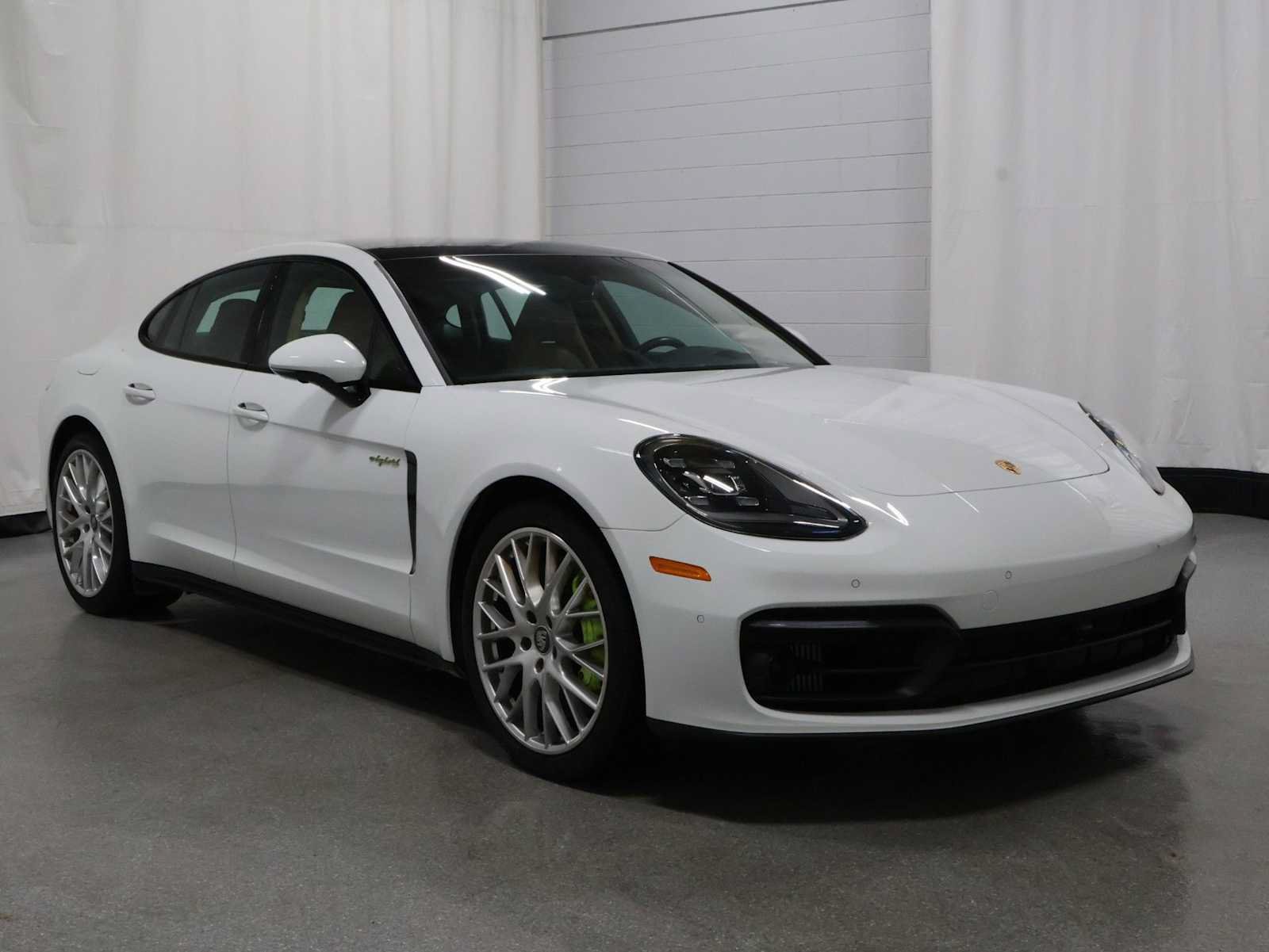 Certified 2023 Porsche Panamera 4S AWD/4WD image 13