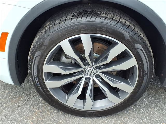 Used 2021 Volkswagen Tiguan SEL Premium R-Line AWD/4WD image 9