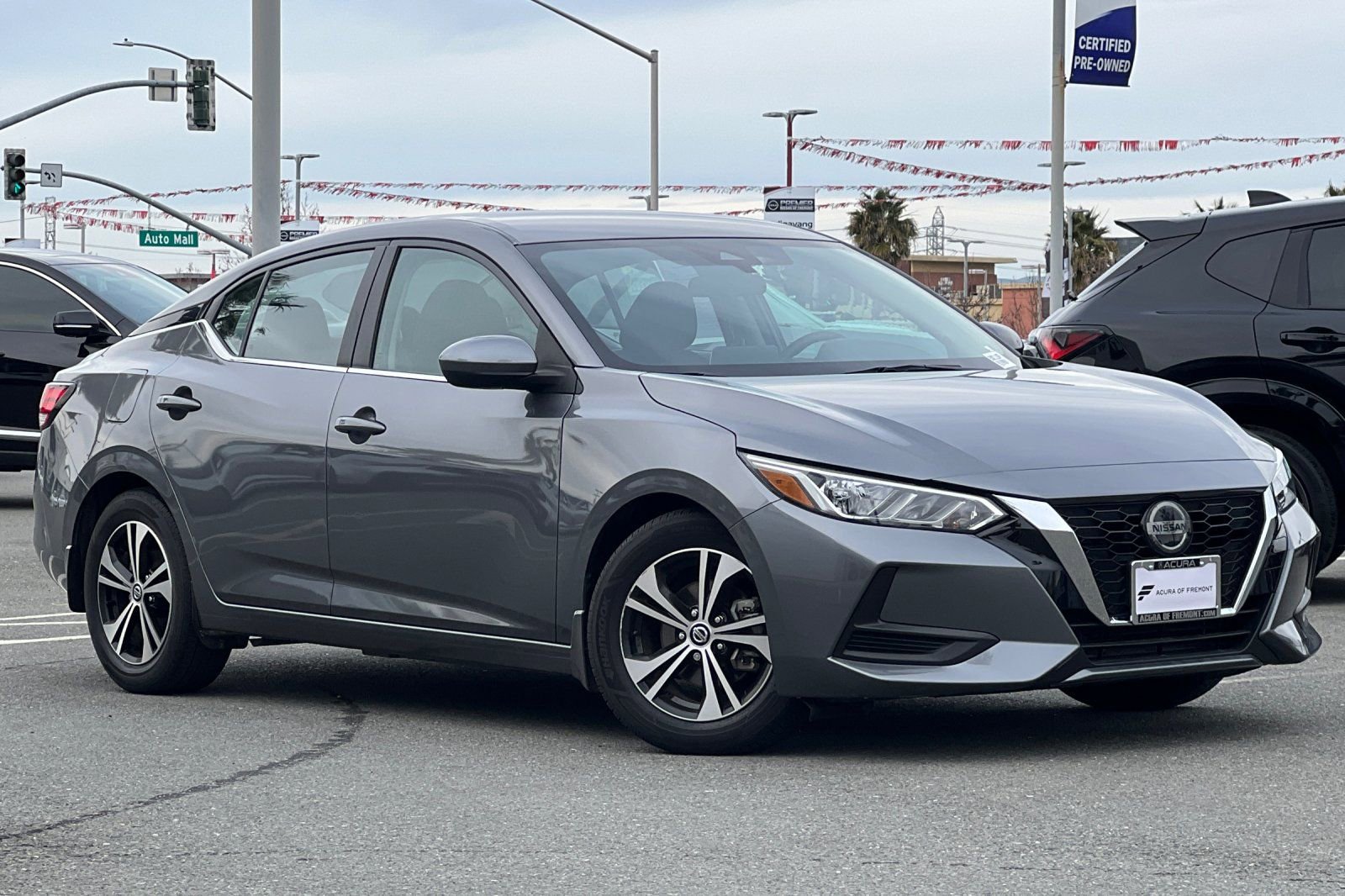 Used 2023 Nissan Sentra SV image 2