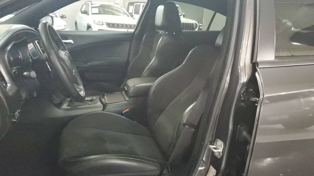 Used 2023 Dodge Charger R/T w/ Plus Group RWD image 20